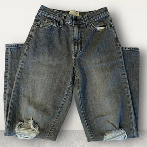 Universal Threads size 2 /26R vintage straight leg jeans washed gray distressing